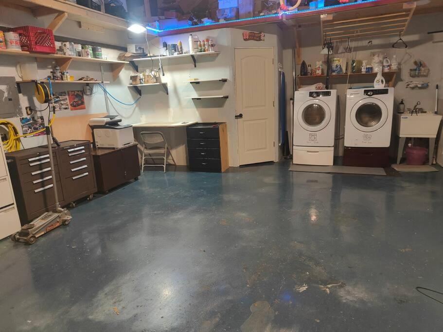 Downtown Chop Shop House, Huge Garage Pets Allowed Fort Smith Exterior photo